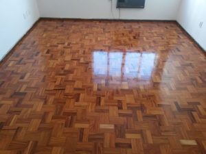 Resina a Base de Ureia e Formol. Cascolac